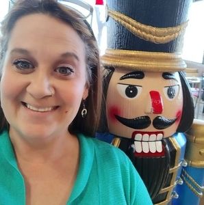 Meet your Posher, Brandy